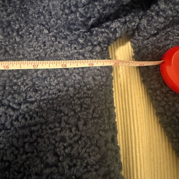 LC Lauren Conrad Cozy Blue Faux Fur Sherpa Coat Size M - Picture 6 of 8